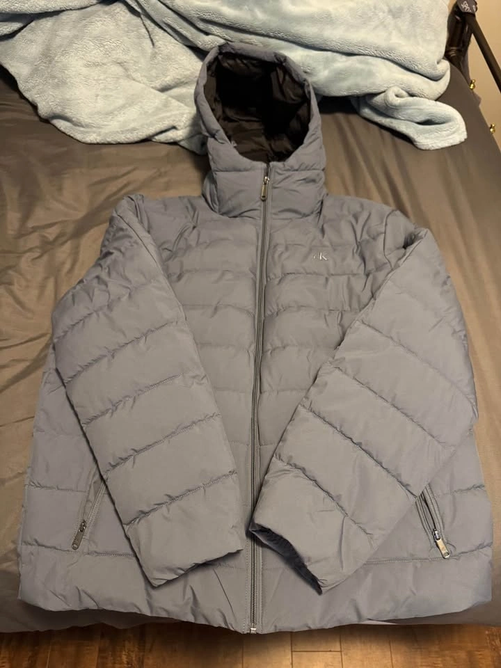 Men’s Calvin Klein packable hooded puffer jacket