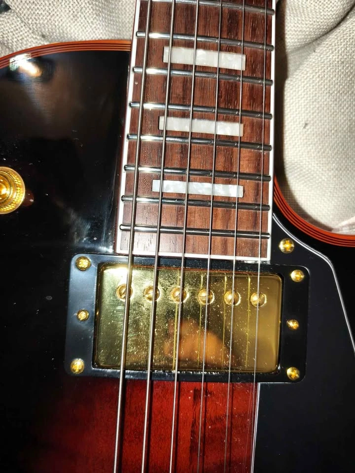 Firefly red bat Les Paul Style electric guitar red burst - photo 3