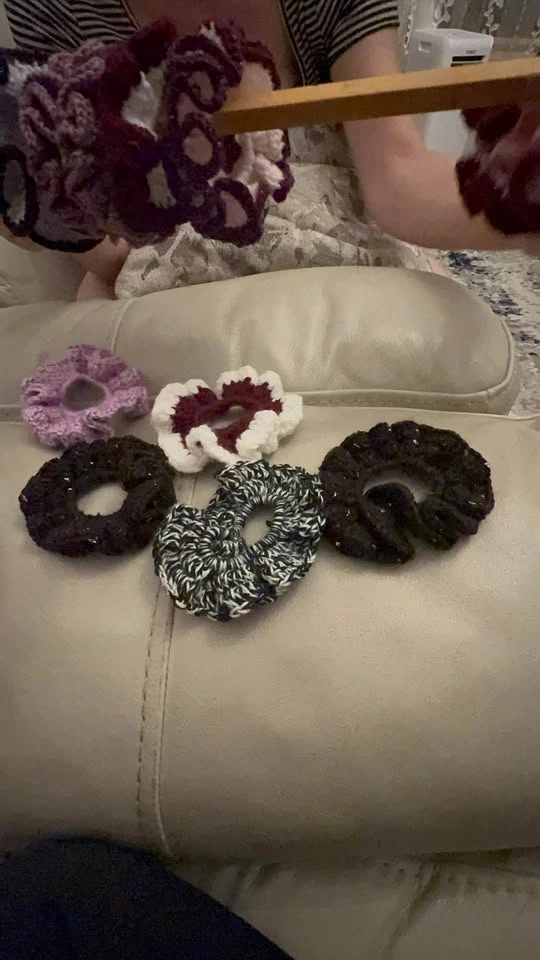 Handmade Crochet Accessories Bundle - photo 5
