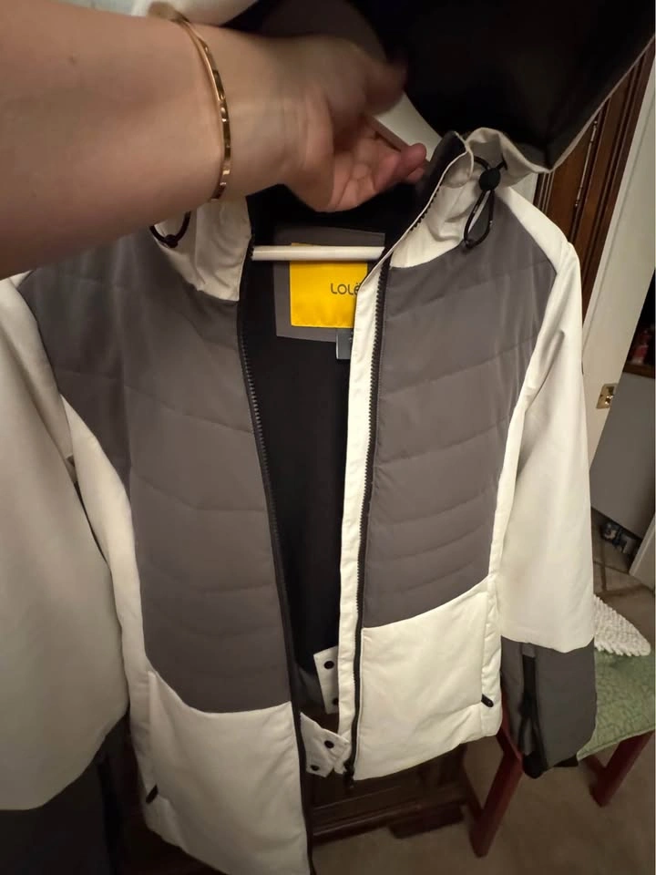 LOLË Women's Ski Jacket Size S Canadian brand - photo 2