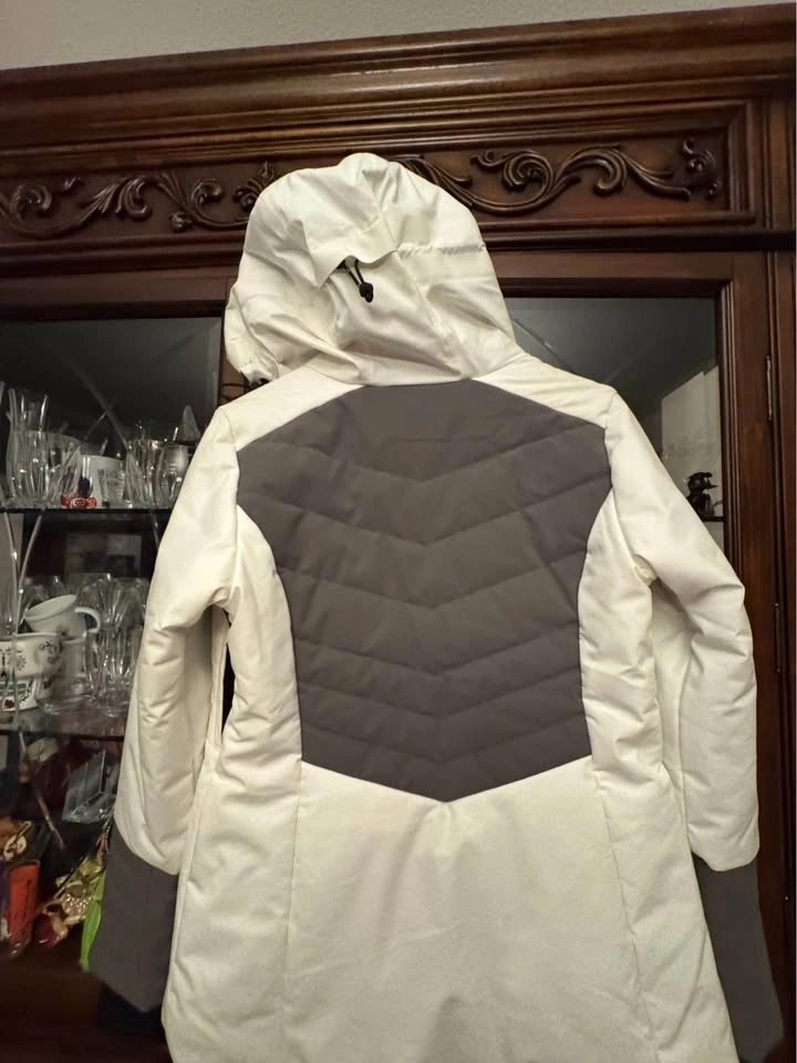 LOLË Women's Ski Jacket Size S Canadian brand - photo 4