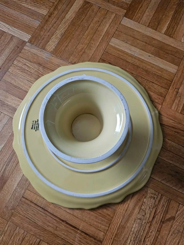 Yellow Ceramic Cake Stand - photo 4