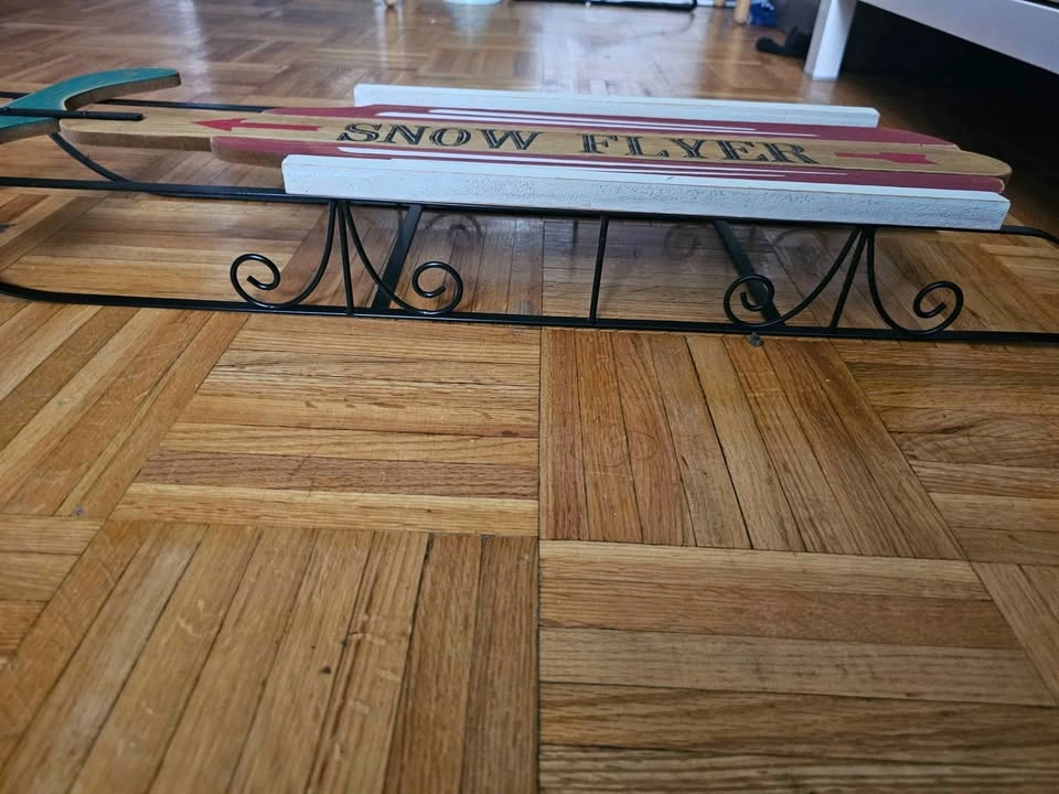 Vintage-Style Wooden "Snow Flyer" Sled Wall Decor - photo 4