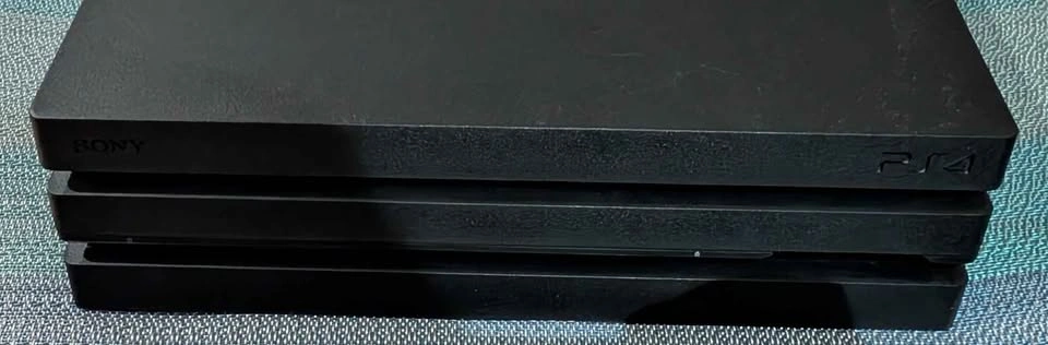 Sony PlayStation 4 Pro 1TB Console Bundle - photo 5