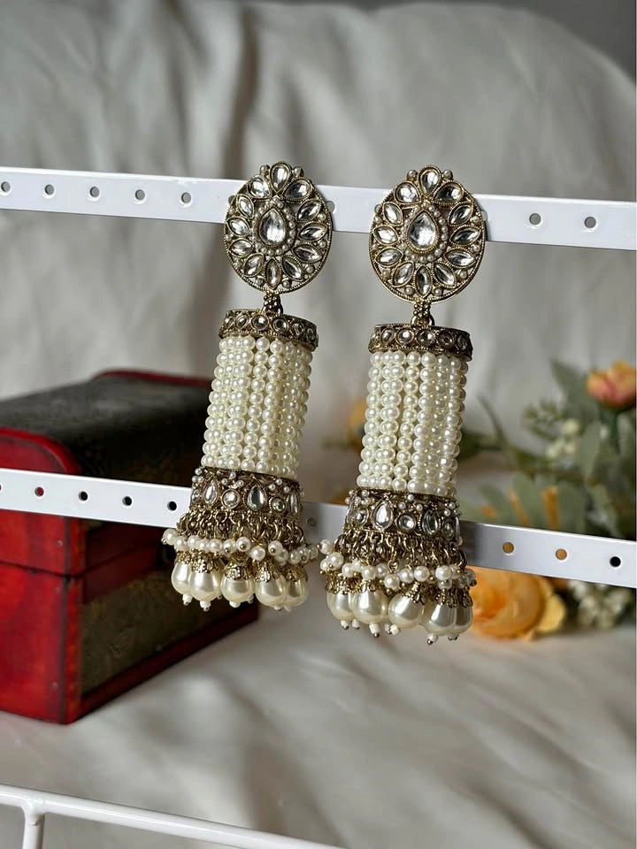 Pearl Earrings