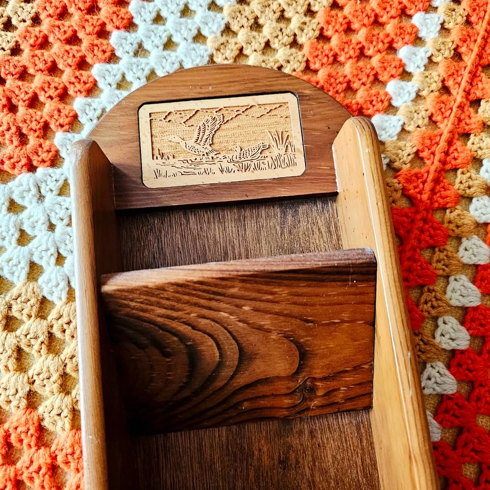 70s Duck Carving Vintage Wooden Mail Organizer & Key Rack - photo 3