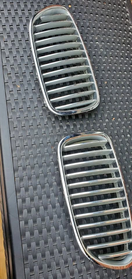 BMW 5 Series Chrome Kidney Grilles – Left & Right Pair – OEM