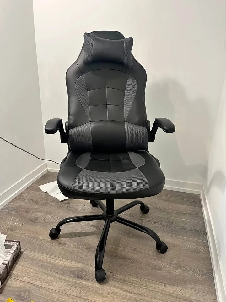 Desk chair