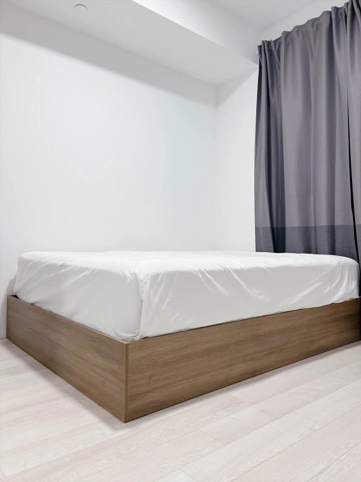 Moving Sale - Queen size mattress - photo 3