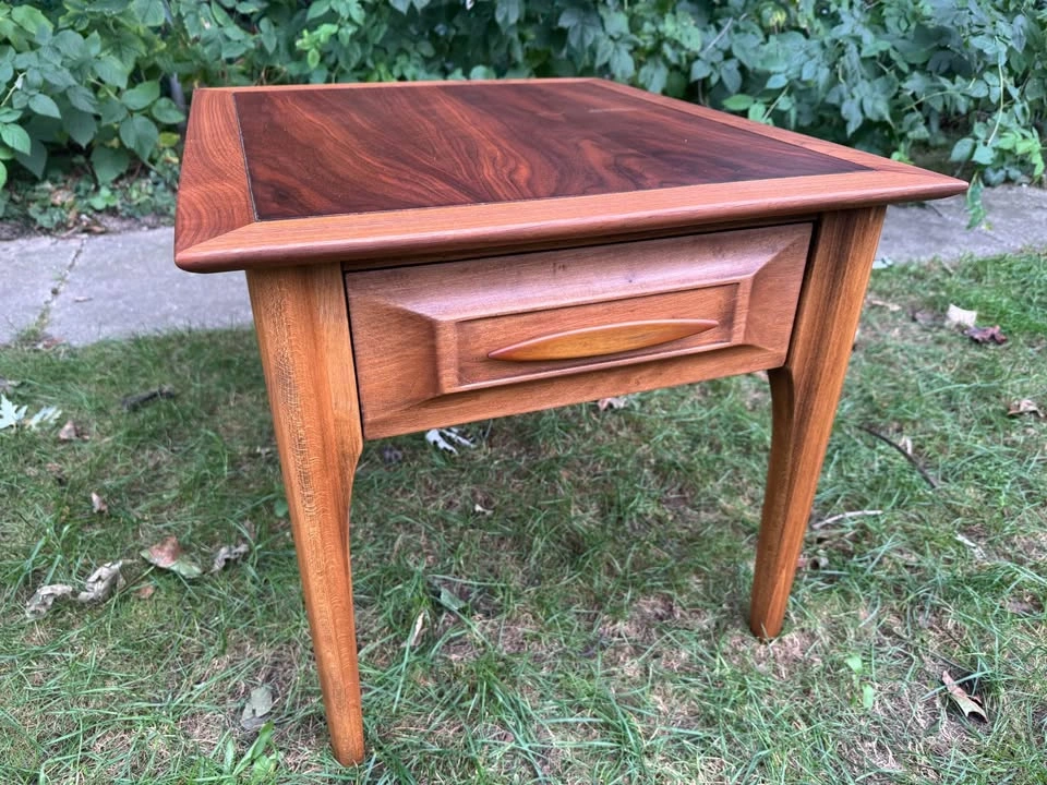 Kroehler Walnut MCM Side Table with Drawer - photo 4