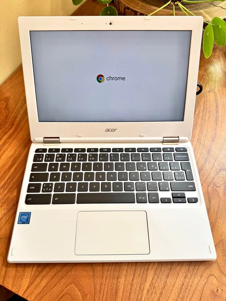Acer Chromebook 11 Laptop - Personal/Student laptop