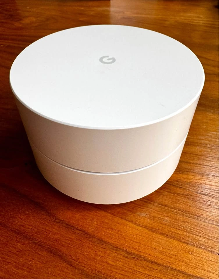 Google Home wifi mesh router - photo 2