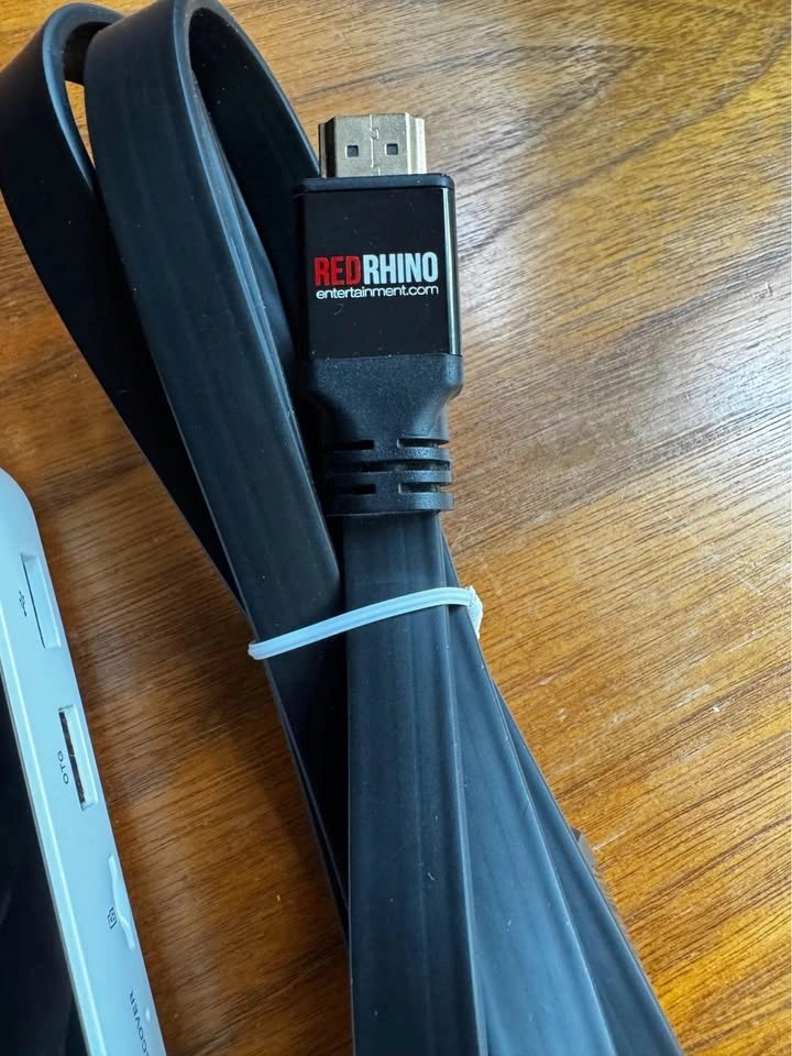 Red Rhino Entertainment Box - photo 4