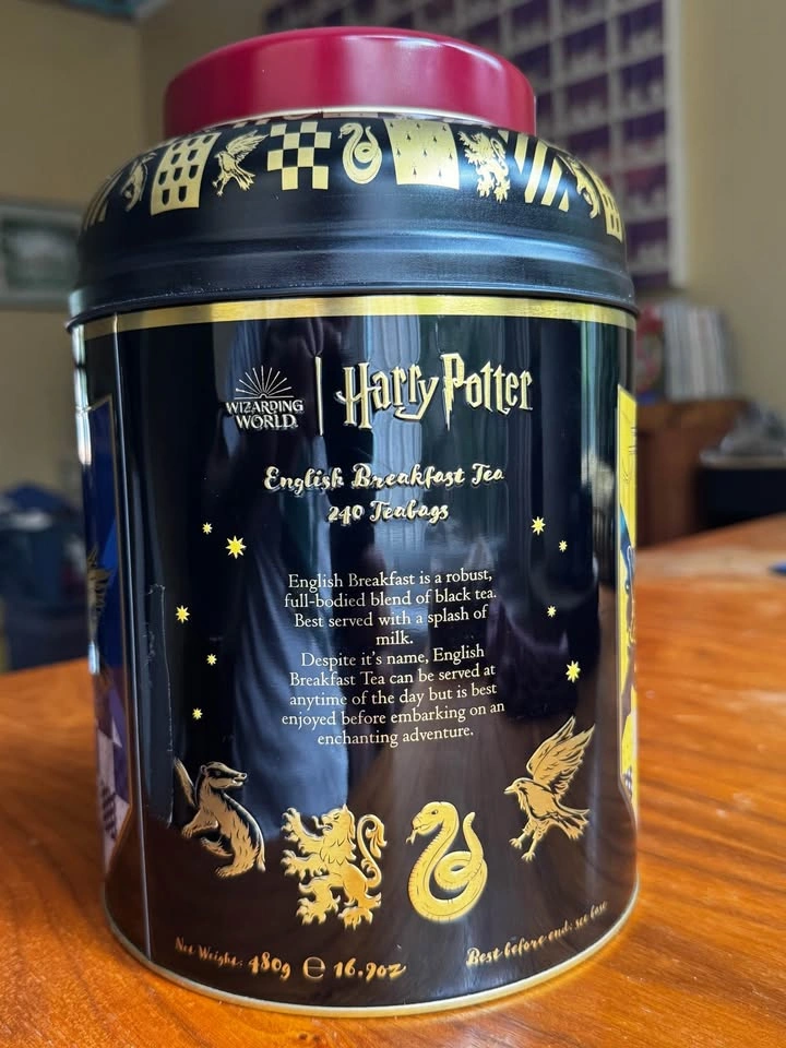 Harry Potter Hogwarts Tea Tin - NEW - photo 3