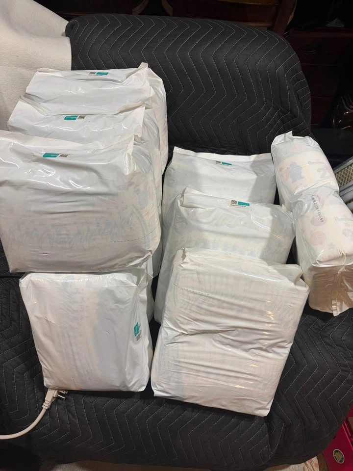 Pampers Size 1 Diapers Bulk Lot - photo 2