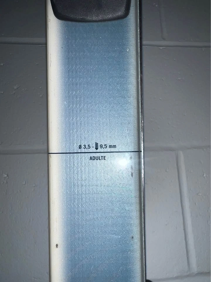 Skis and boots - photo 5