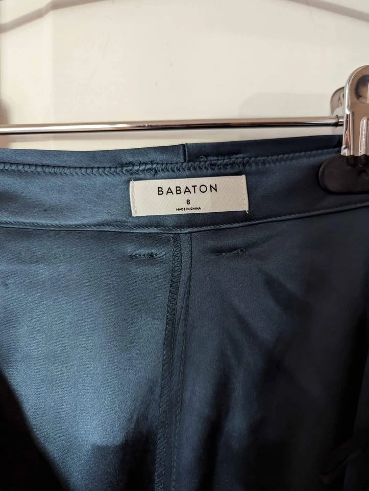 Baton/Aritzia REFINED SATIN CARGO PANT. Size 8 - photo 2
