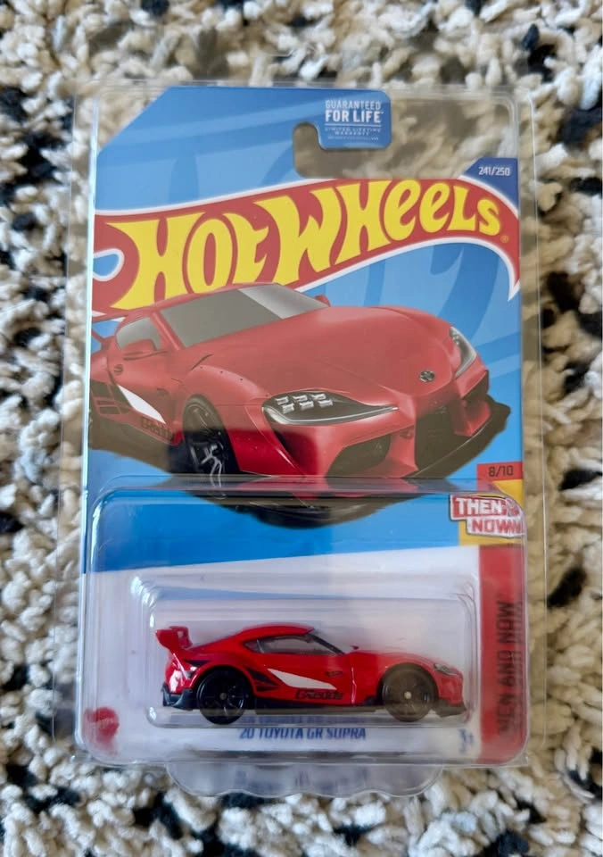 Hot Wheels Toyota GR Supra Set - photo 3