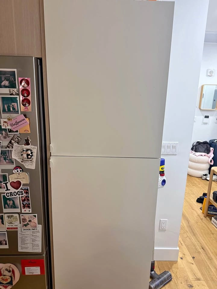 IKEA SEKTION High Cabinet with VALLSTENA Doors