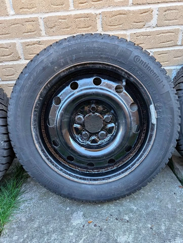 Winter tires and rims