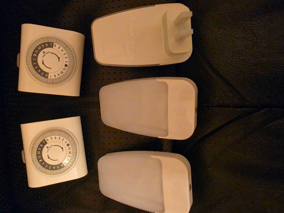 NIGHT LIGHTS AND TIMER - photo 2