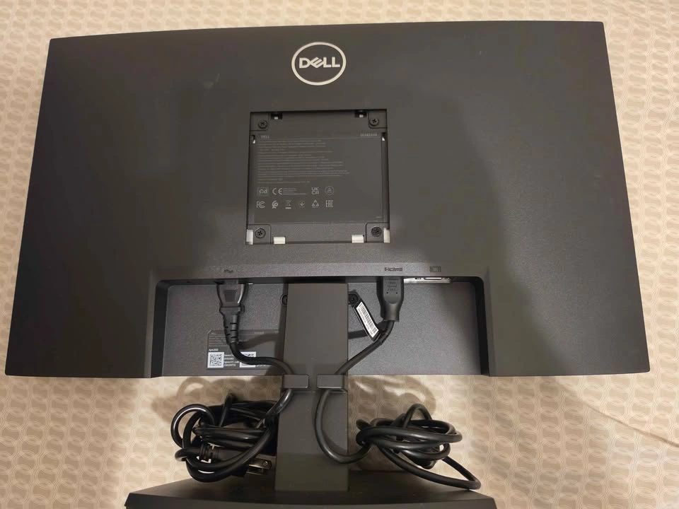 DELL MONITOR 24 INCH GREAT CONDITION. - photo 3