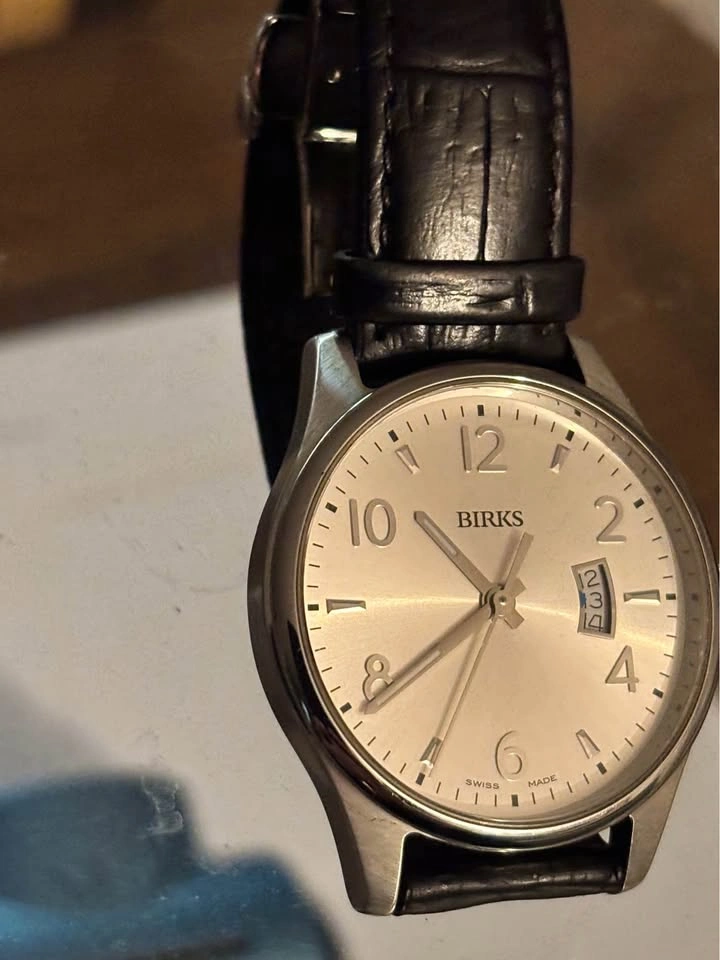 Birks B10X002 Swiss Made Watch, new battery. 40mm bezel - photo 2