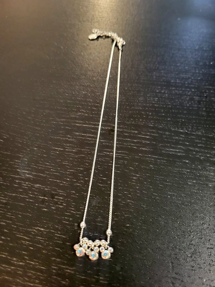 DISNEY SILVER NECKLACE