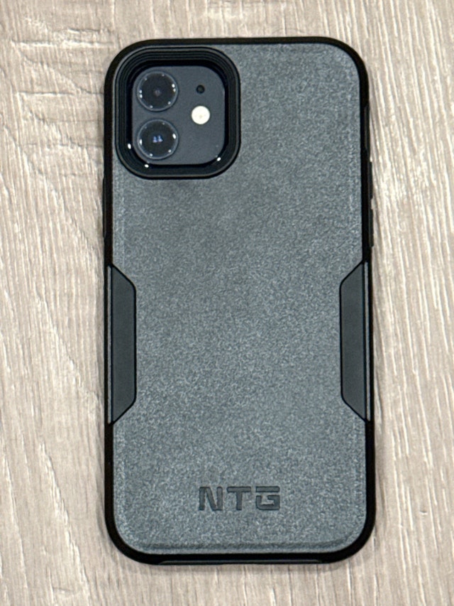 iPhone 12 64 GB Unlocked - photo 4