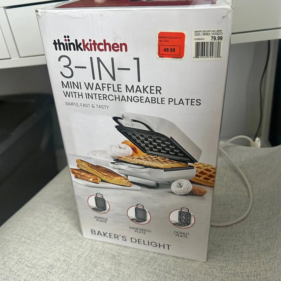 thinkkitchen Baker's Delight 3-in-1 Mini Waffle Maker