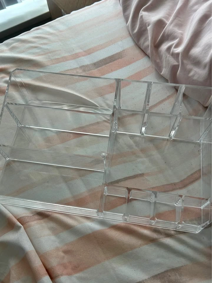 Clear Acrylic Makeup Organizer