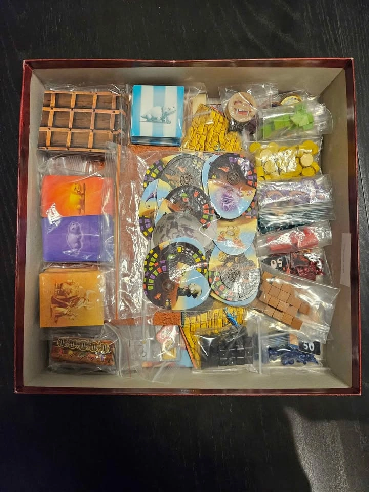Dungeon Petz + Dark Alleys expansion - photo 3