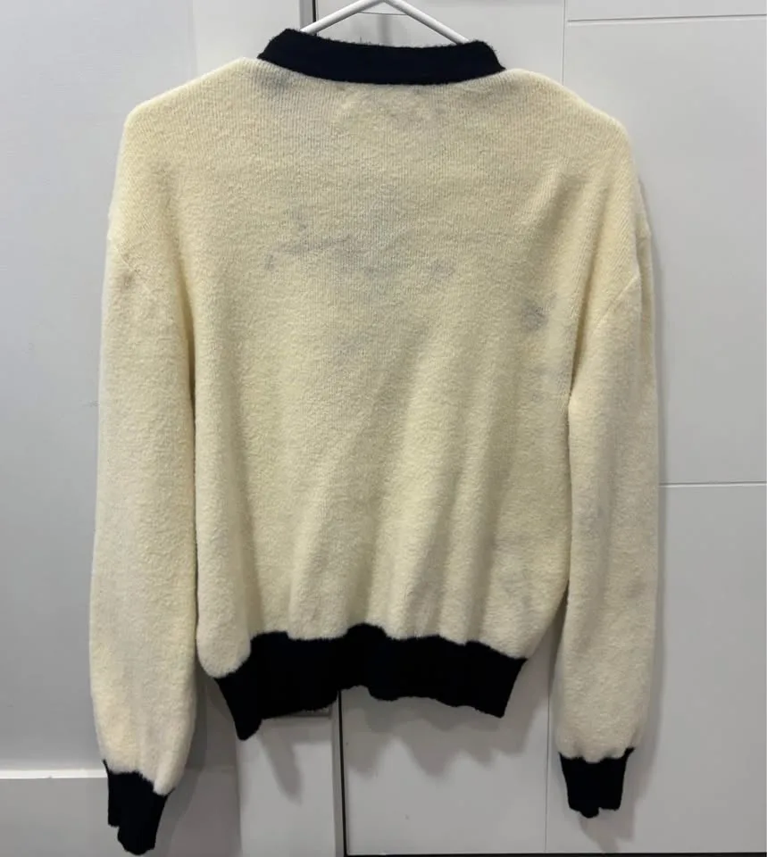 OAK AND FORT CARDIGAN image indicator(2)