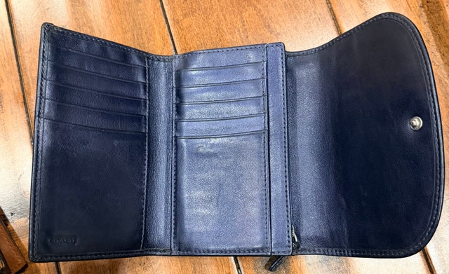 Coach Wallet - photo 4