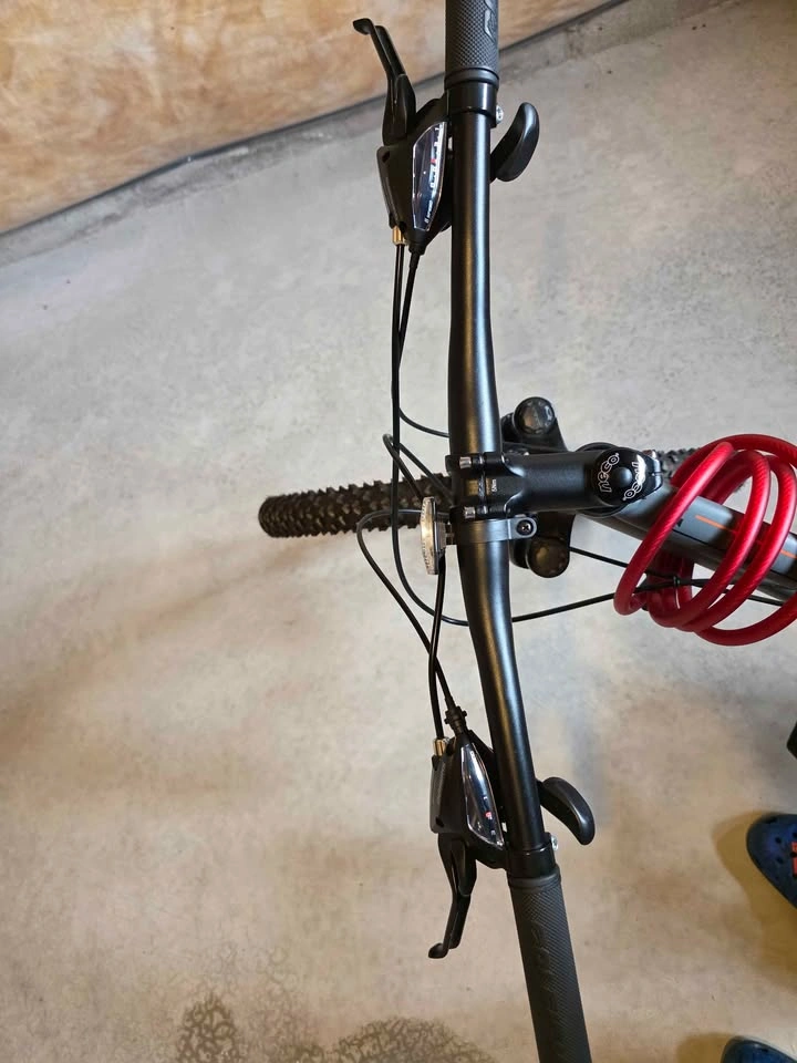 Raleigh Full Suspension Mountain Bike w/ Disc Brakes - photo 4