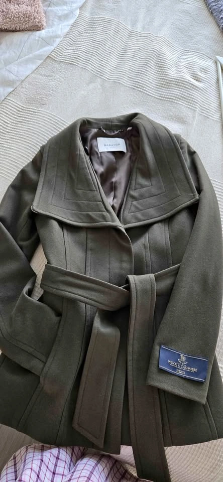 Aritzia XXS wool jacket