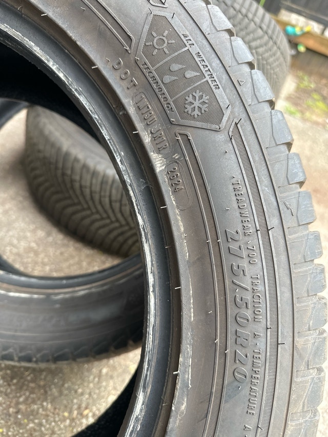 Set of 4 x Goodyear Assurance Weatherready 2 in 275/50R20 113V - photo 5