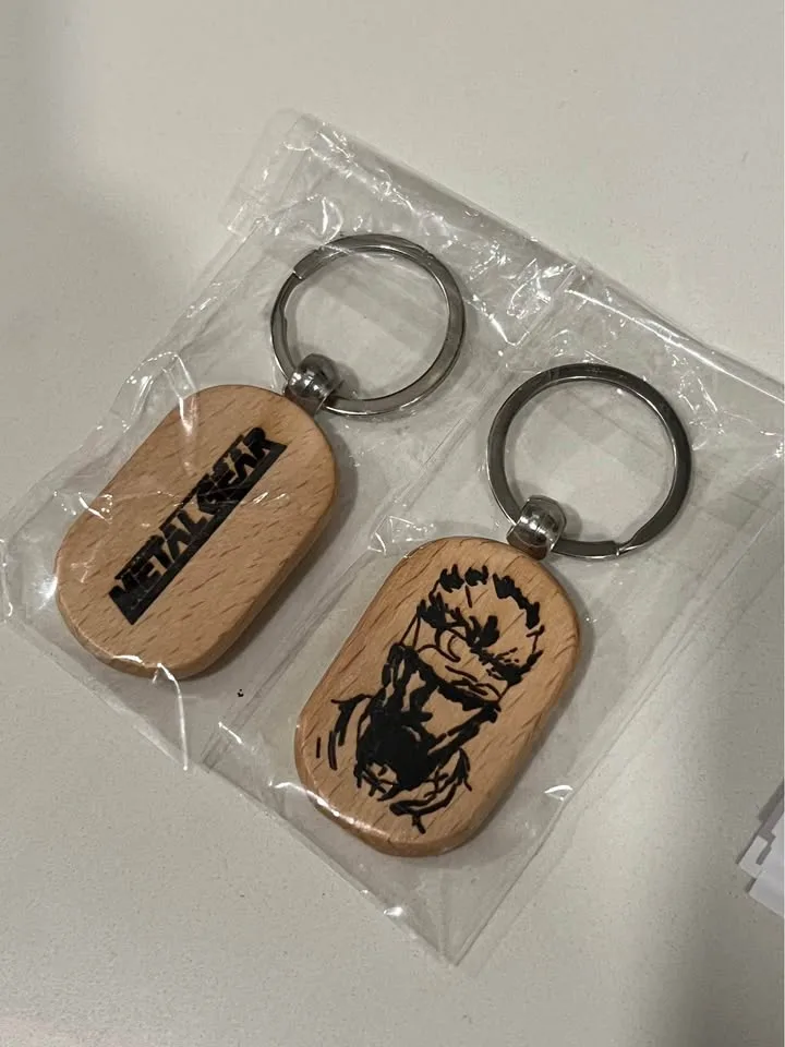 Metal Gear Solid Keychain image indicator(2)