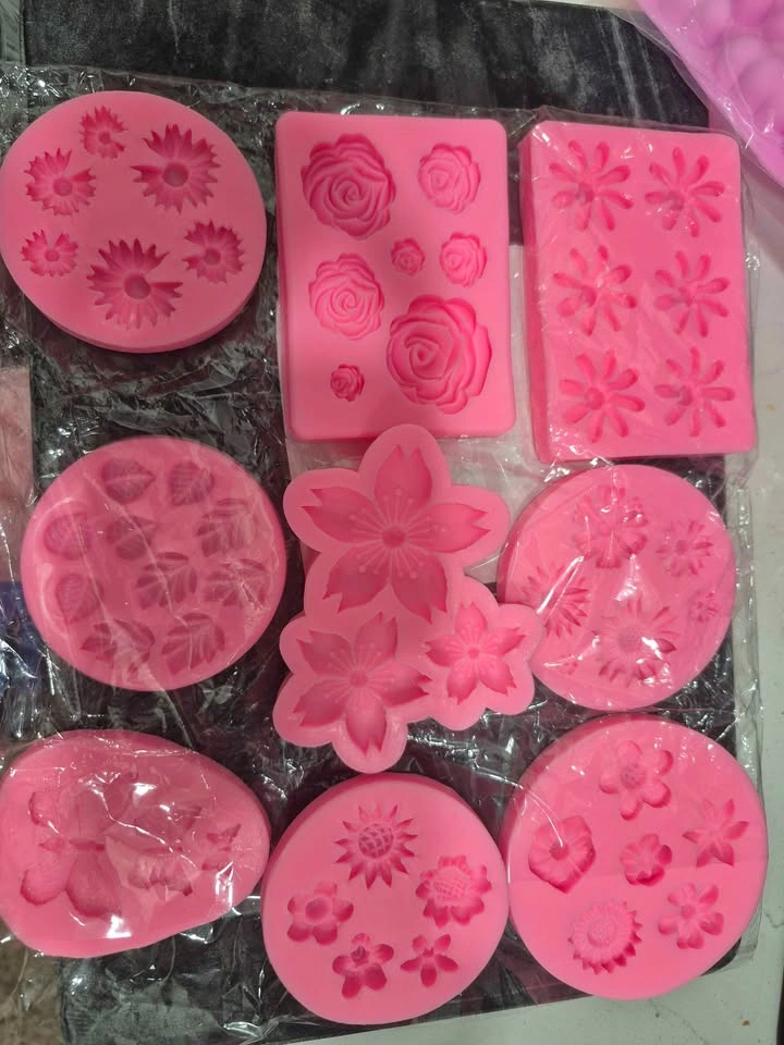 Assorted Silicone Molds - photo 4