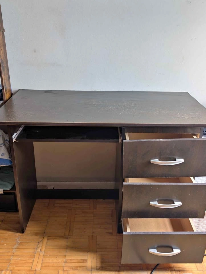 Dark Wood Desk (43" * 23") with 3 Drawers and Keyboard Tray