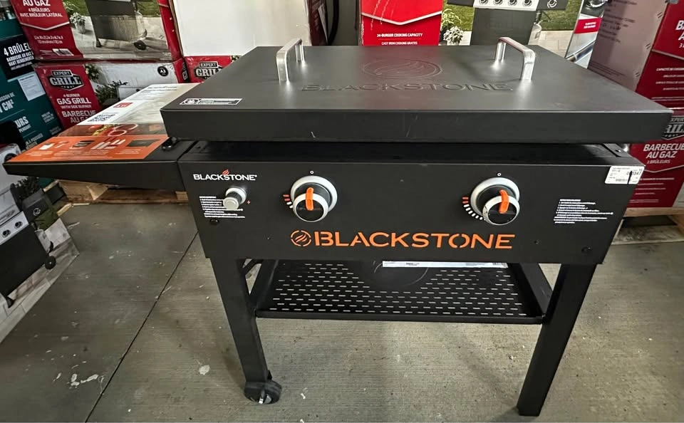 Blackstone Original 28" Flat Top Grill with Hard Cover - photo 4