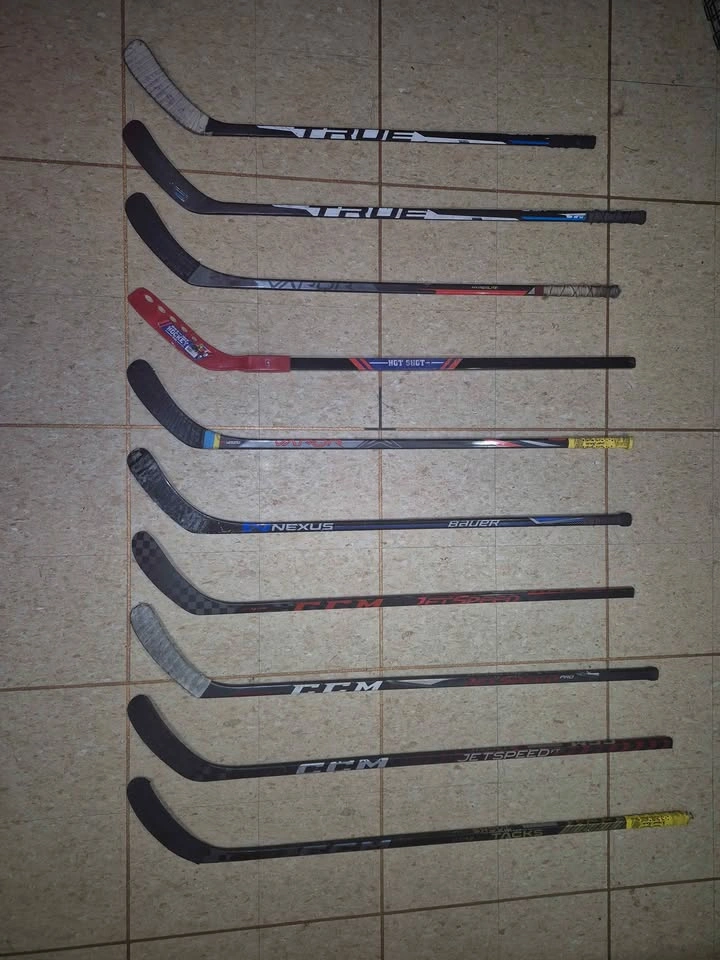 High-End Used Left-Handed Hockey Sticks (CCM, Bauer, True) - photo 2