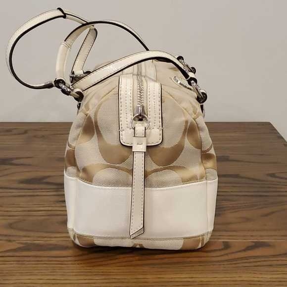 COACH Shoulder Bag - photo 3