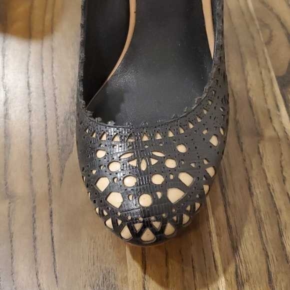 BCBGMaxAzria High Heels - photo 4