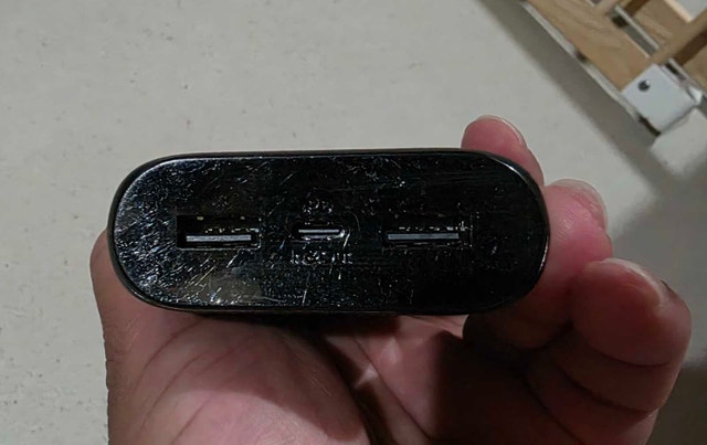 Belkin 10000 mAh Battery Bank - photo 2