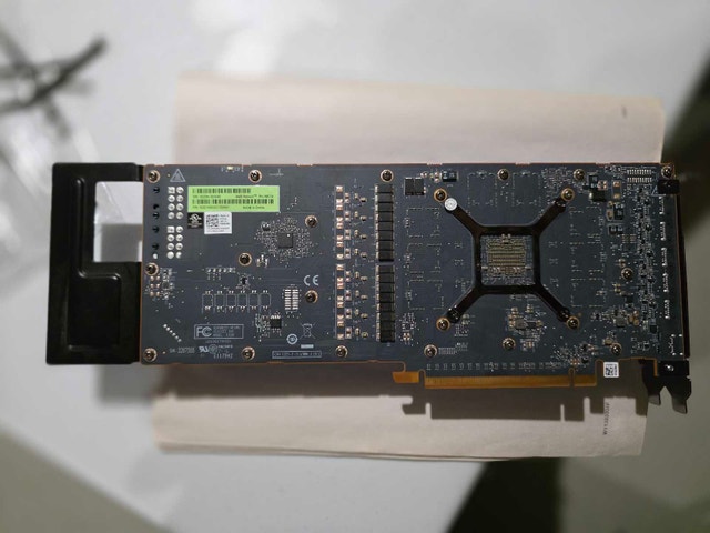 AMD Radeon Pro W5700 GPU - photo 3