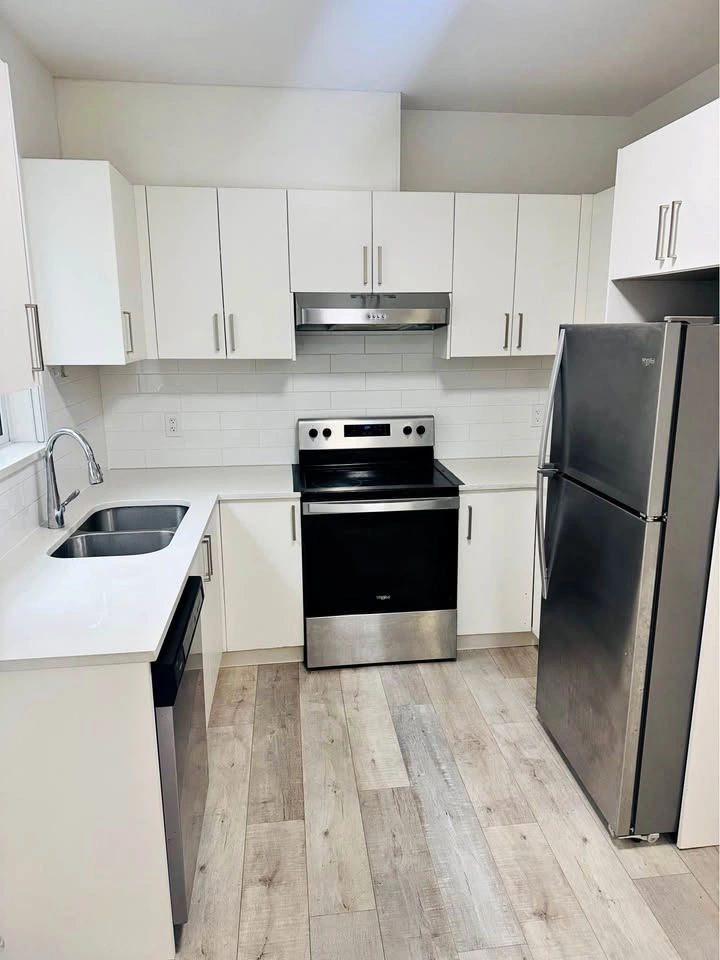 2 Beds 1 Bath - House