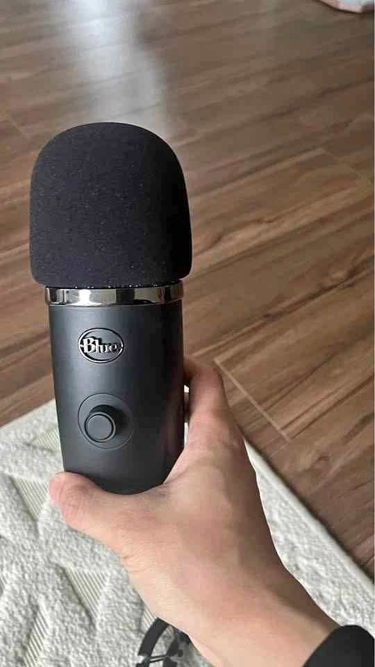 Logitech Blue Yeti X + Yeti Mic Arm
