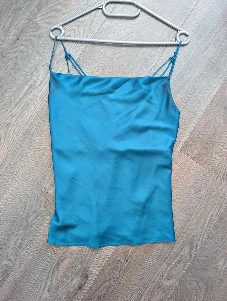Dynamite Satin Cowl Neck Cami Size XS (Fits S)
