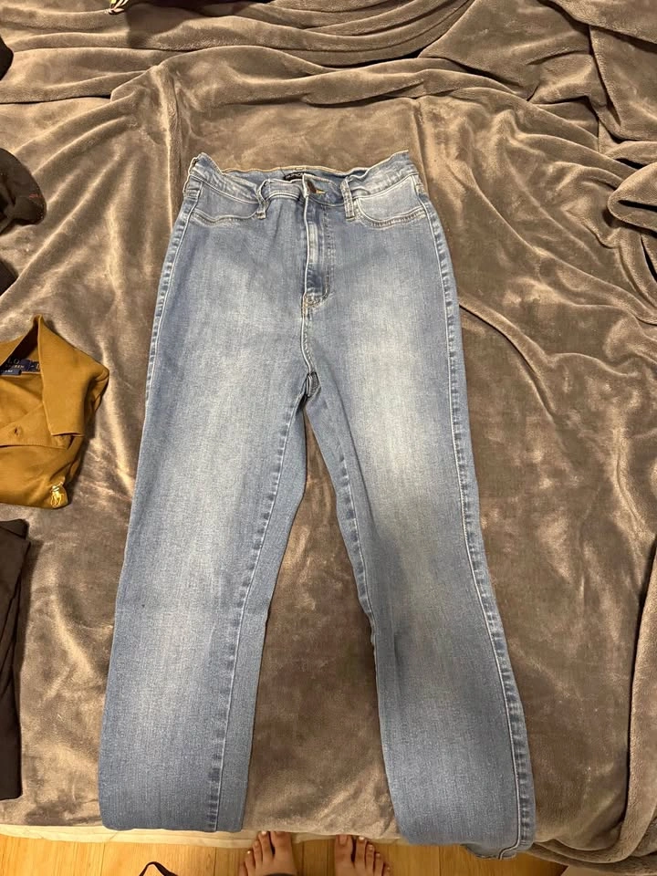 Fashion nova high waist jeans